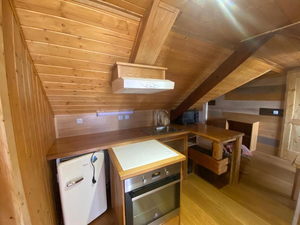 Kuchyň nebo kuchyňský kout v ubytování Apartmán U Splavu Putim