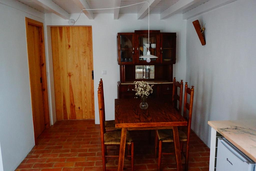 Monte do Pantaleão - Maison De Deux Chambres