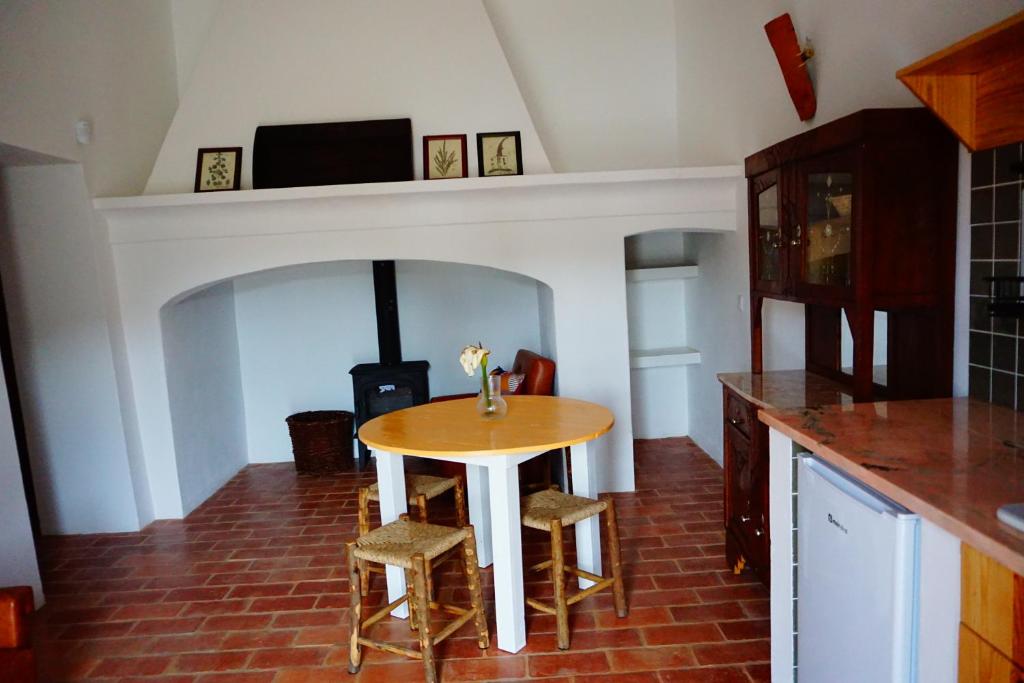 Monte do Pantaleão - Maison De Deux Chambres