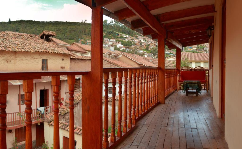 Balkón nebo terasa v ubytování Korilazos