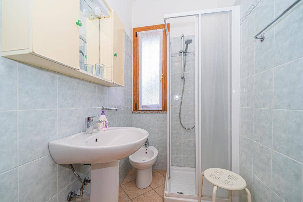 Kúpeľňa v ubytovaní Apartment in villa 2 to 3 persons with large private garden