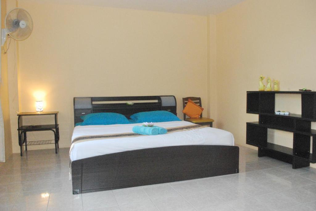 Postel nebo postele na pokoji v ubytování Similan Hotel