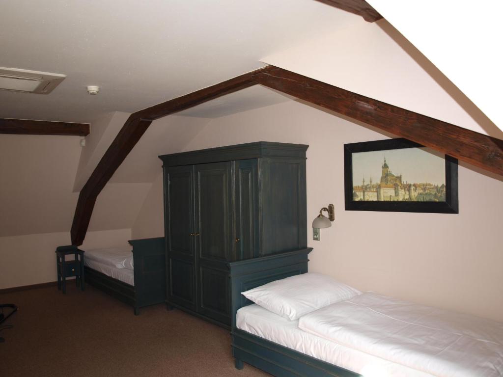 U Cervene zidle - Red Chair Hotel - Resim 15