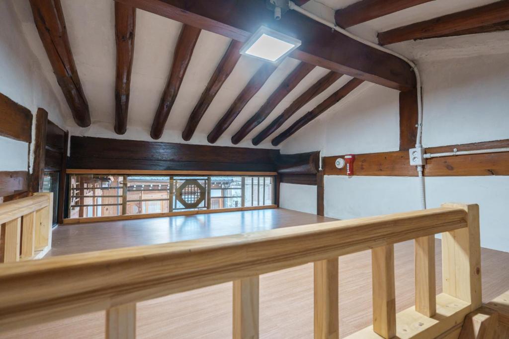 Aega Hanok Guesthouse - Habitación Ondol Deluxe De Estilo Coreano