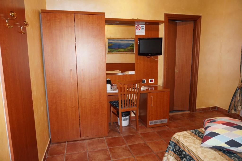 Hotel Maryelen - Resim 40