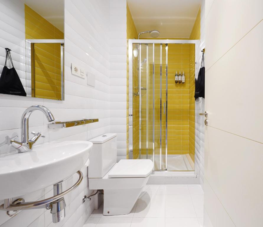 Numa Barcelona Roca - Resim 40