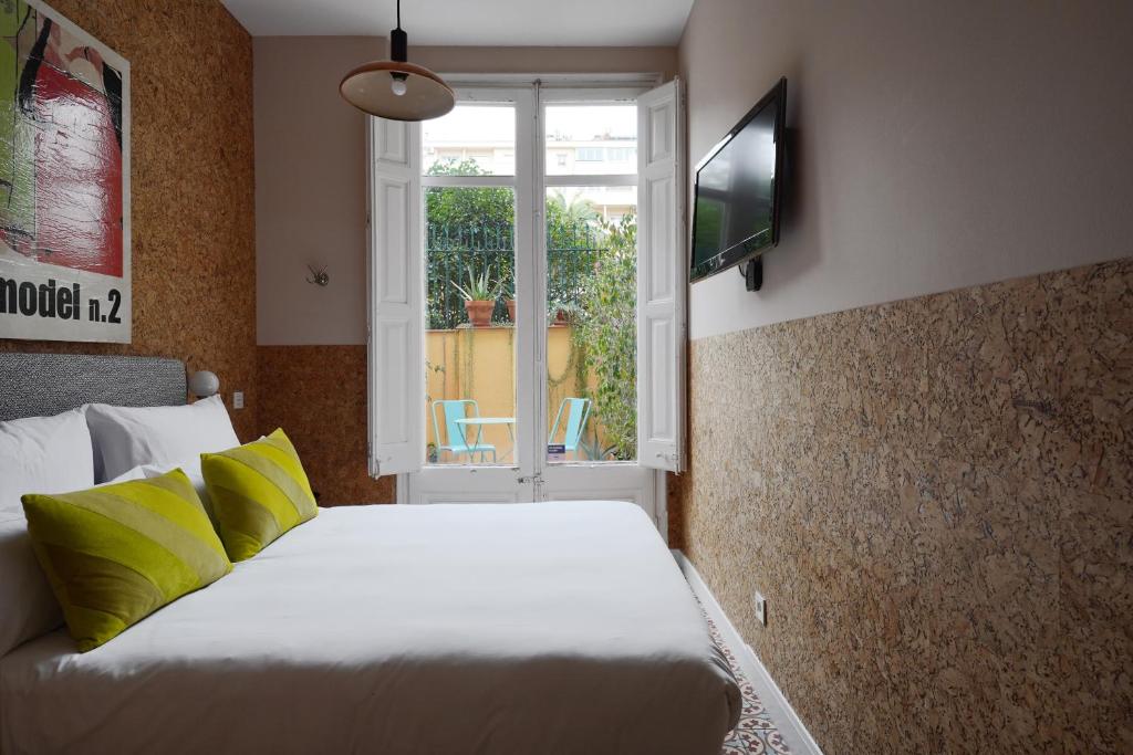 Numa Barcelona Roca - Resim 36