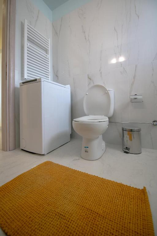 Łazienka w obiekcie Eden Sunflower - Luxurious Apartment with Sea View