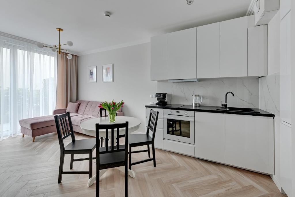 Blue Mandarin - Chlebova Apartments - Apartment With Terrace