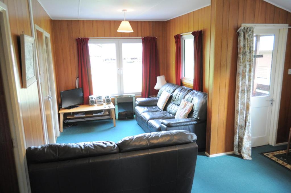 Lamont Chalet Self catering holiday homes Creagmhor Glenelg IV408LA - Chalet De Trois Chambres 1