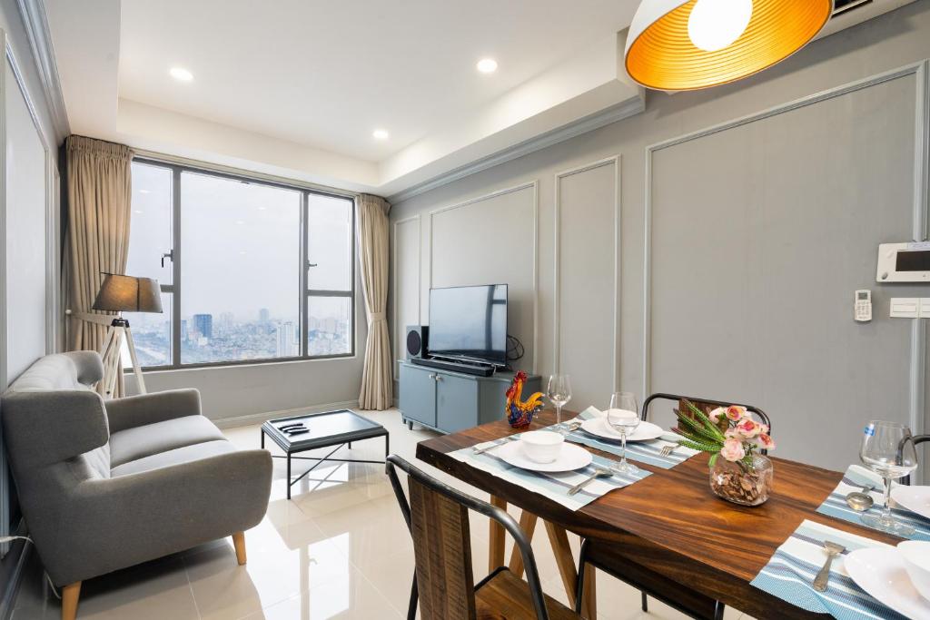 ANNIE SAIGON APARTMENT - RIVERGATE RESIDENCE