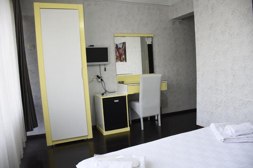 فضای داخلی Yalçın Otel در آنتالیا - تصویر ۳