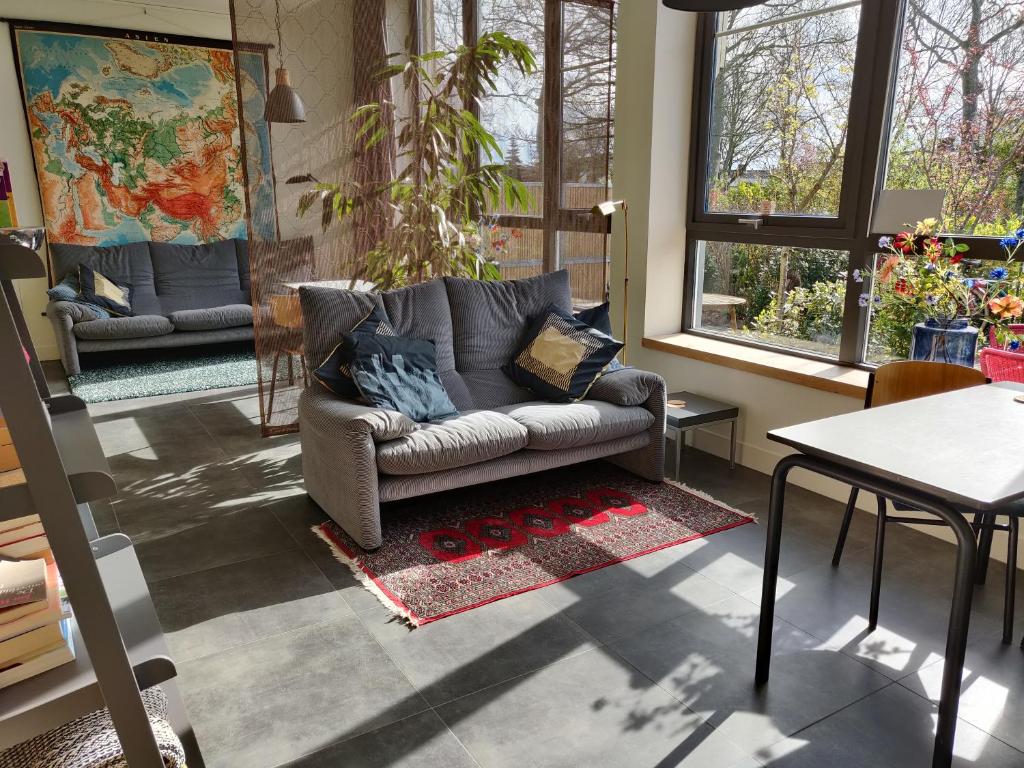 Posezení v ubytování LOGEMENT DE SCHOOL Middelburg