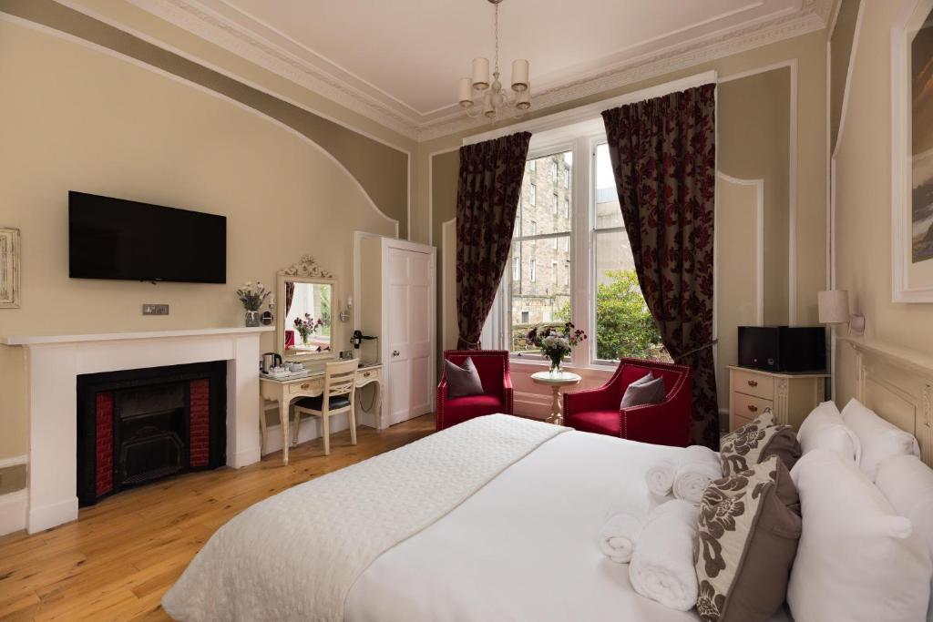 The Haymarket Hotel - Resim 5