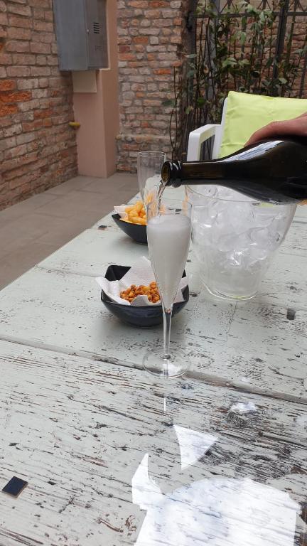 Venice Apartment with Private Courtyard - 13