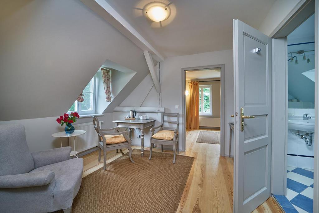 Pałac Łomnica Karkonosze - Schloss Lomnitz Riesengebirge - 15