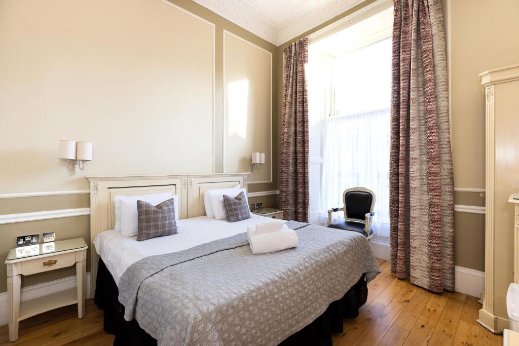 The Haymarket Hotel - Küçük Çift Kişilik Oda
