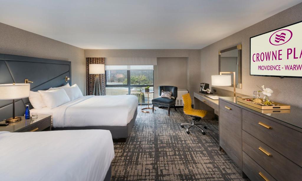 Crowne Plaza Providence-Warwick (Airport), an IHG Hotel - 