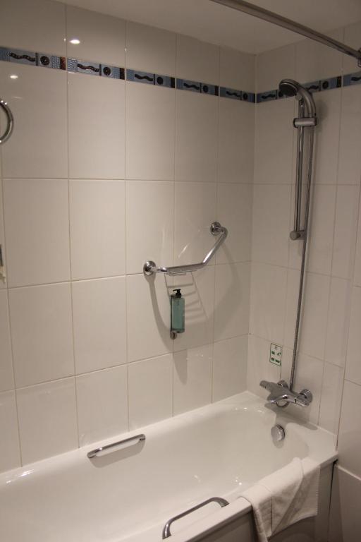 Holiday Inn Ellesmere Port/Cheshire Oaks by IHG photo