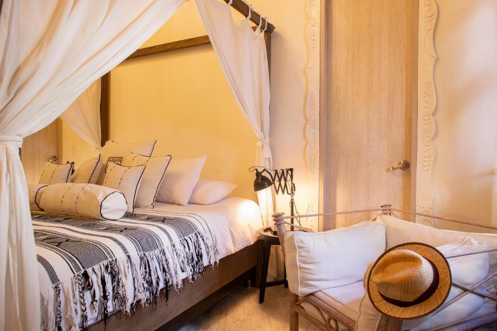 Postel nebo postele na pokoji v ubytování Casa de Alba Hotel Boutique