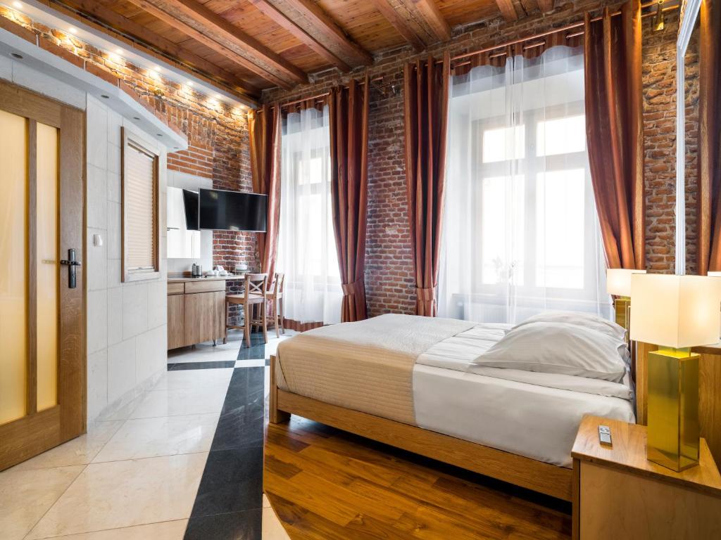 Aparthotel Stare Miasto - 