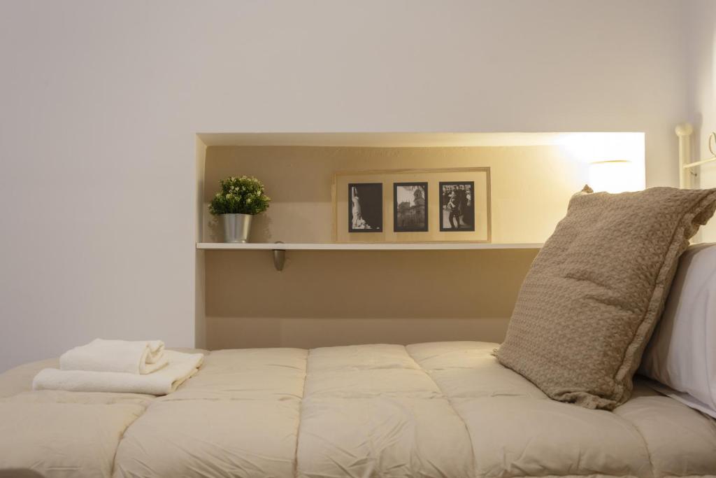 Postel nebo postele na pokoji v ubytování Catedral VIEW Apartment by Cadiz4Rentals
