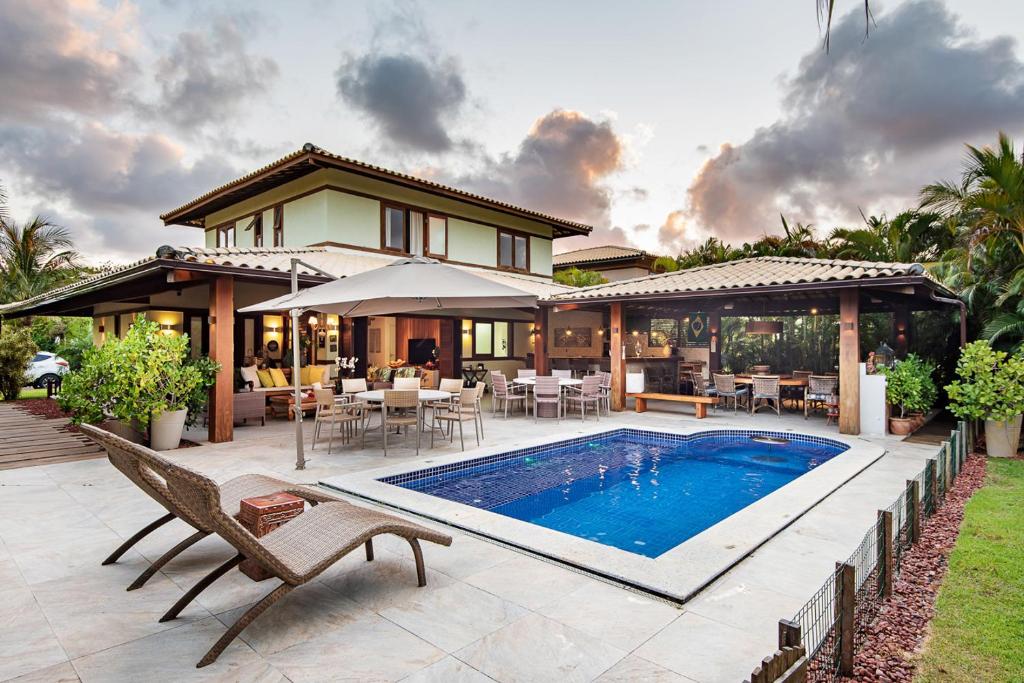 Casa cinco suítes em Praia do Forte