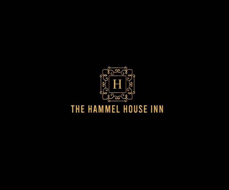 logotipo de la posada hamel house en The Hammel House Inn and Restaurant, 