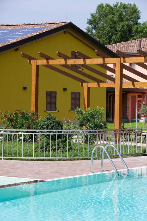 Campiglione Hotel