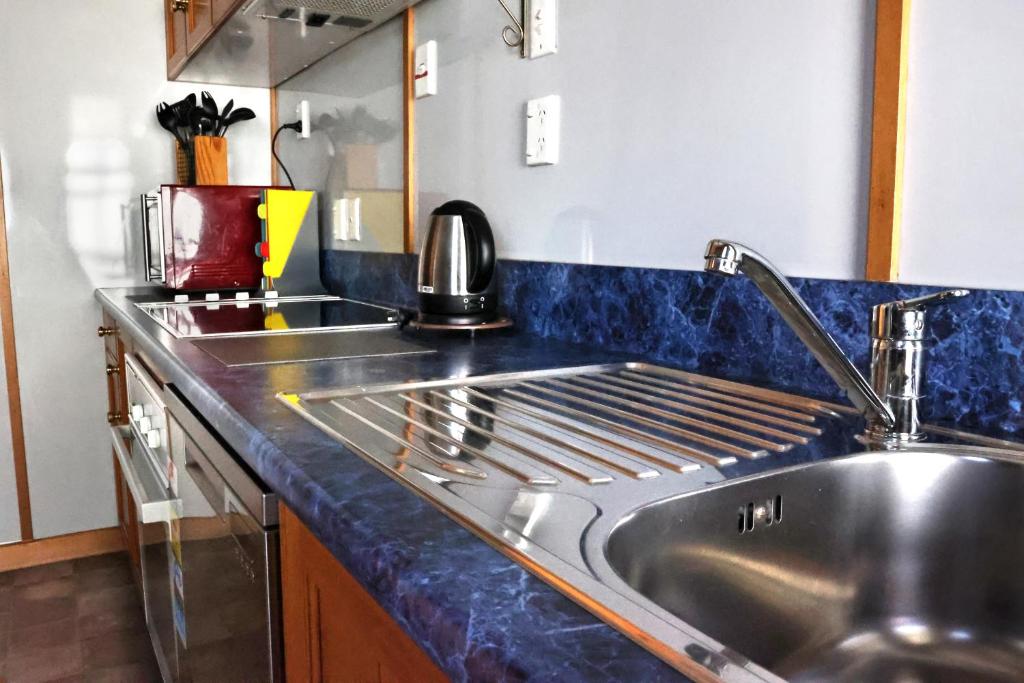 Baywatch Motor Lodge - Resim 28