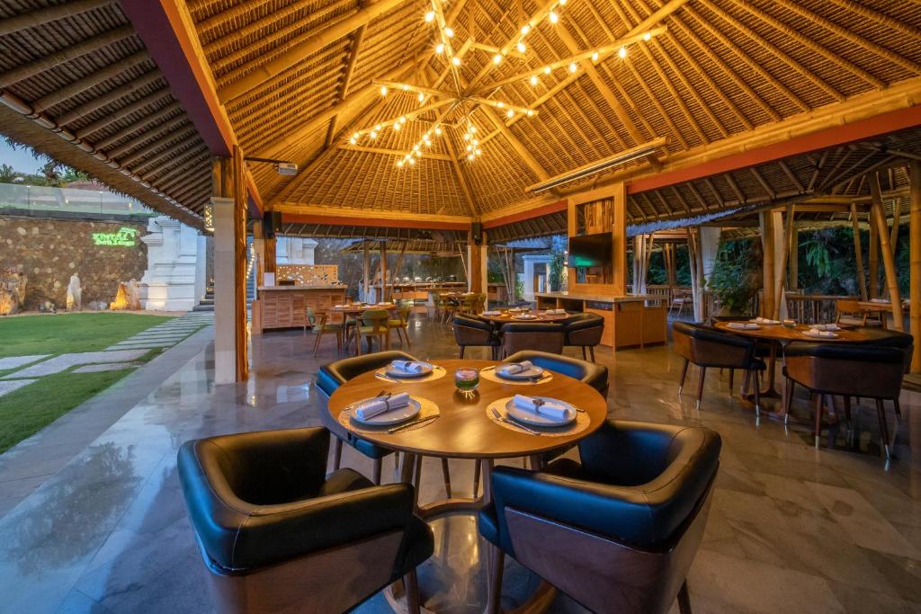 Restaurace v ubytování Harsono Boutique Resort Bali