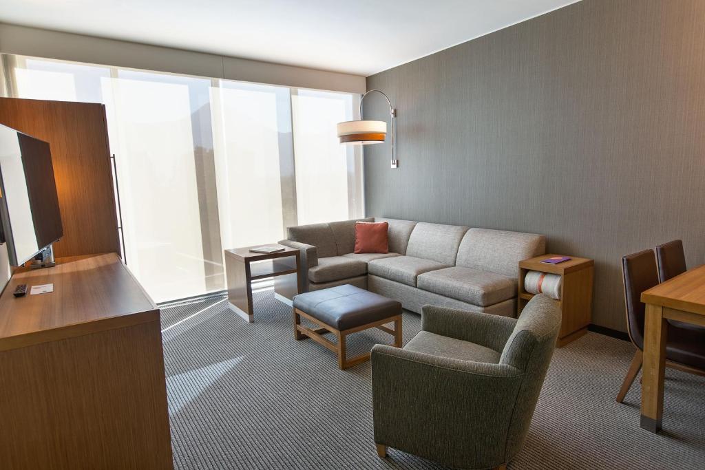Hyatt Place Santiago/Vitacura - Suite Mit Kingsize-Bett Und Blick