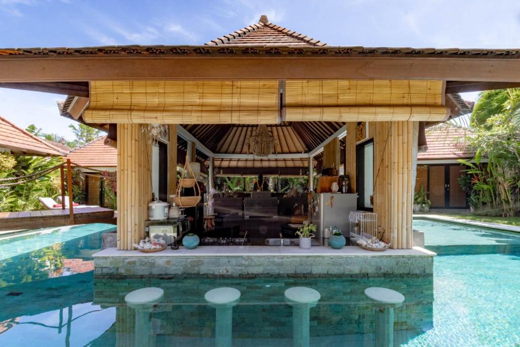 Feng Shui Villa by Betterplace