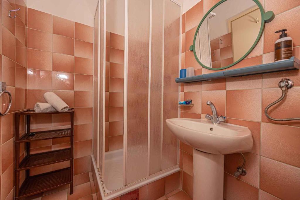 Fotografie z fotogalerie ubytování Apartments in Dramalj 41533 v destinaci Dramalj