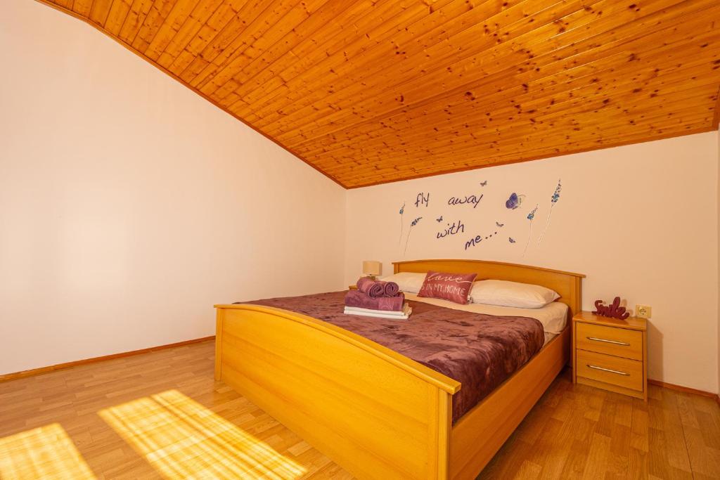 Fotografie z fotogalerie ubytování Apartments in Dramalj 41533 v destinaci Dramalj