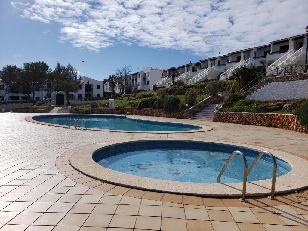 Stunning sea views apartment, pool, 5 min walk to beach ...