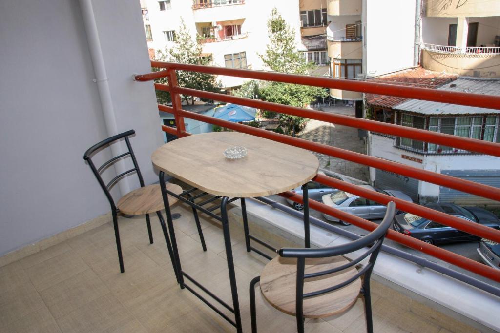 Roza's Apartment Tirana Center - Imazhi 6
