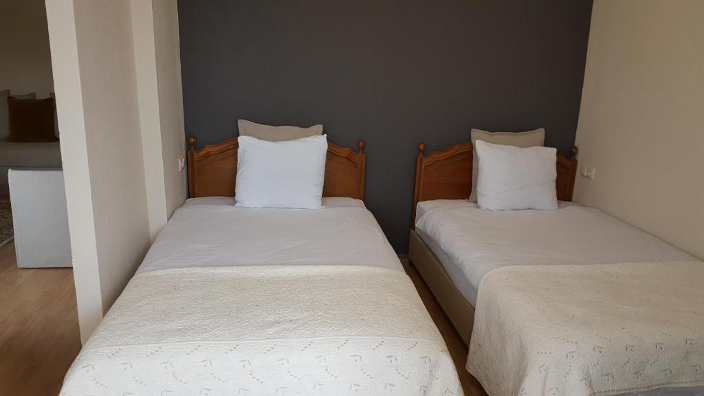 Beaumonde Hotel Tbilisi - Family Room With Balcony