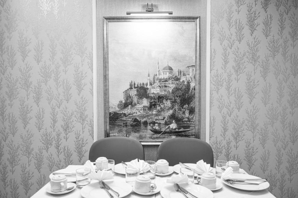 Pembridge Palace Hotel - Resim 31