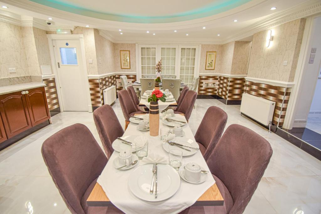 Pembridge Palace Hotel - Resim 29