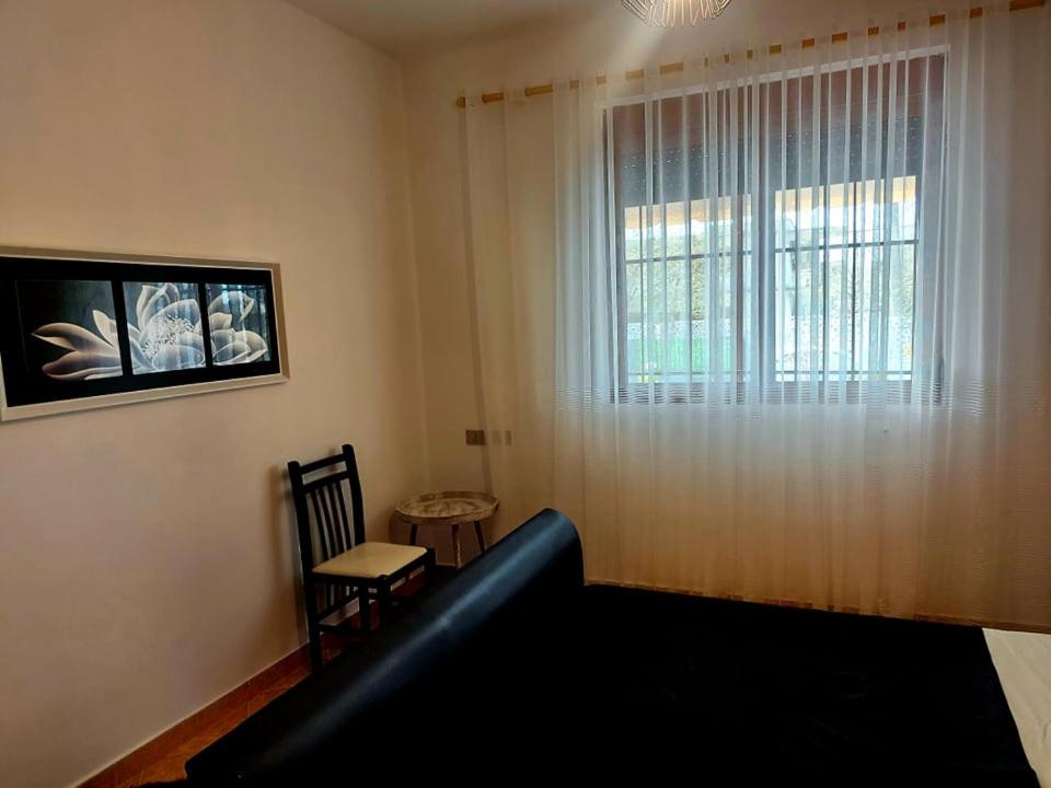 Vlore Holiday House - Image 13
