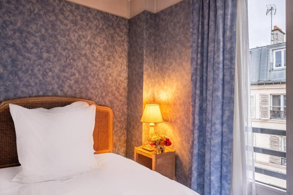 Hôtel Baudelaire Opéra - Resim 12