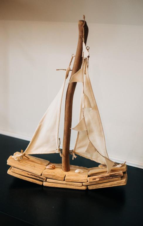 Triple A - Prime Location - Between Monastiraki & Syntagma Square-FREE Parking! - Resim 37