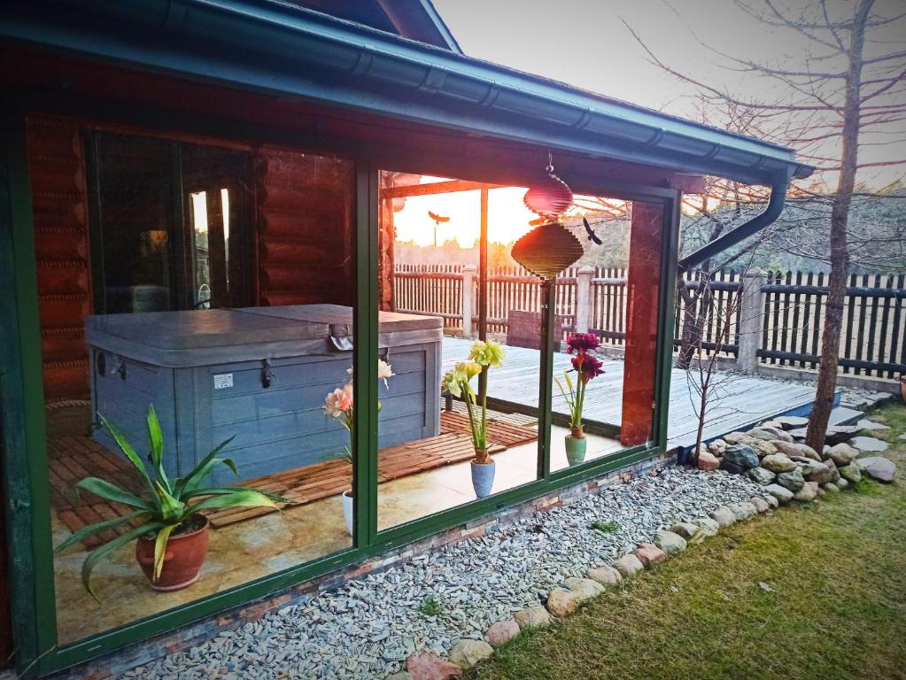 Vonkajšia záhrada v ubytovaní Willa Siemianówka - Sauna, Jacuzzi