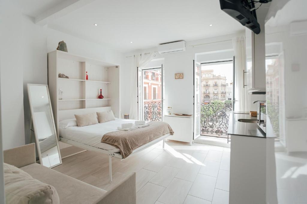 One&Lux El Salvador - Central Studio with a Stunning View