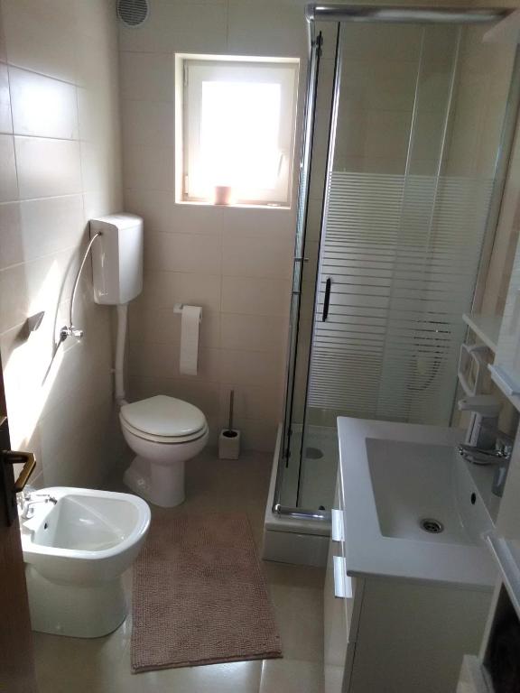Kúpeľňa v ubytovaní Apartman Periska