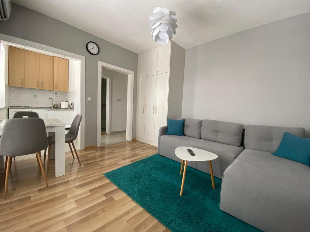 Apartment 13