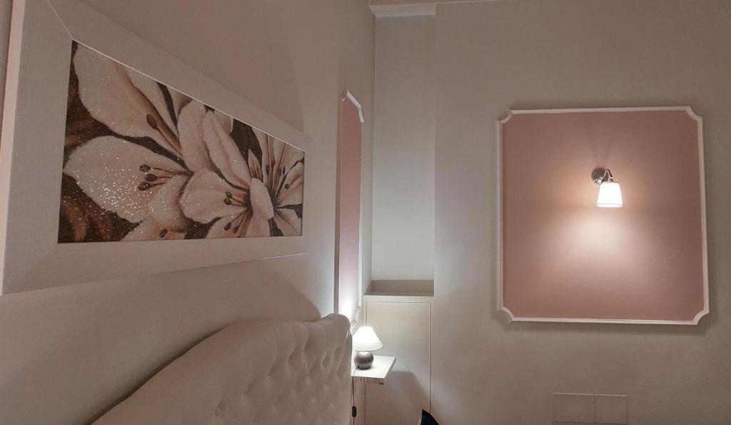 A seating area at Il Piccolo Giglio