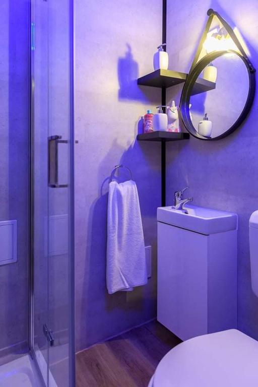Łazienka w obiekcie Wandorf 125 Apartman
