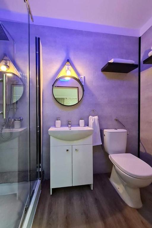 Łazienka w obiekcie Wandorf 125 Apartman
